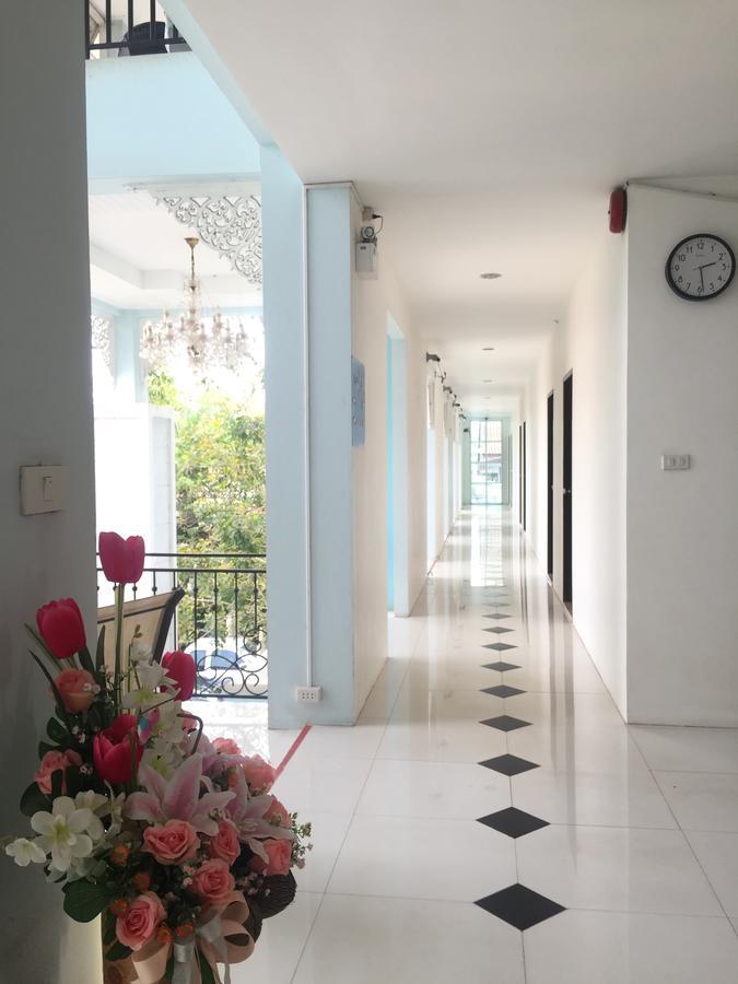 Crystal Nongkhai Hotel Nong Khai Esterno foto
