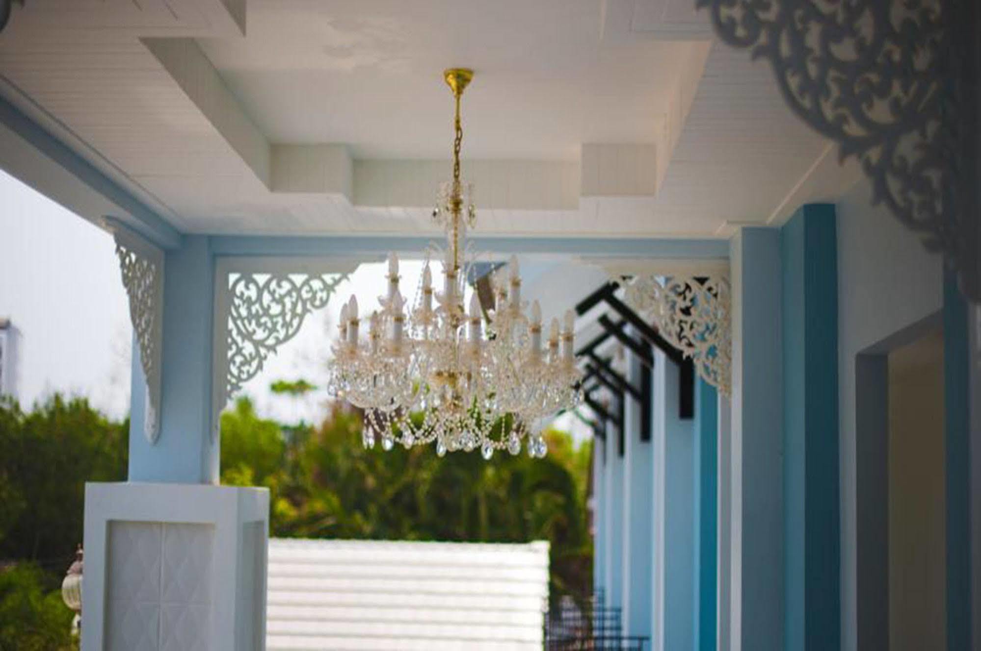Crystal Nongkhai Hotel Nong Khai Esterno foto