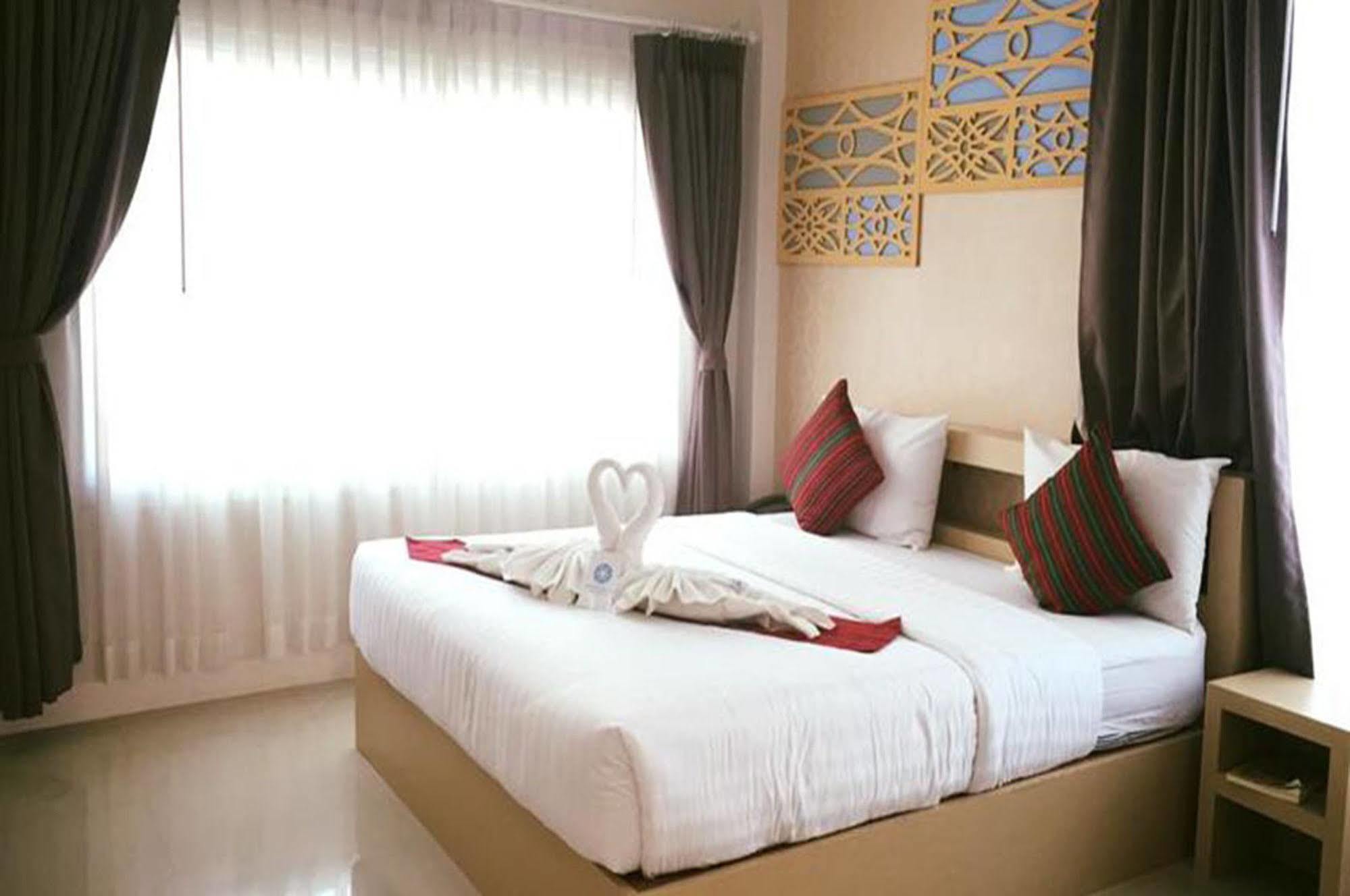 Crystal Nongkhai Hotel Nong Khai Esterno foto