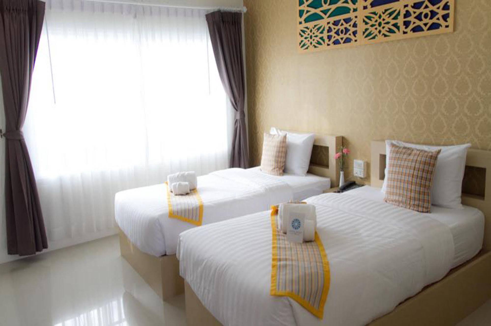 Crystal Nongkhai Hotel Nong Khai Esterno foto