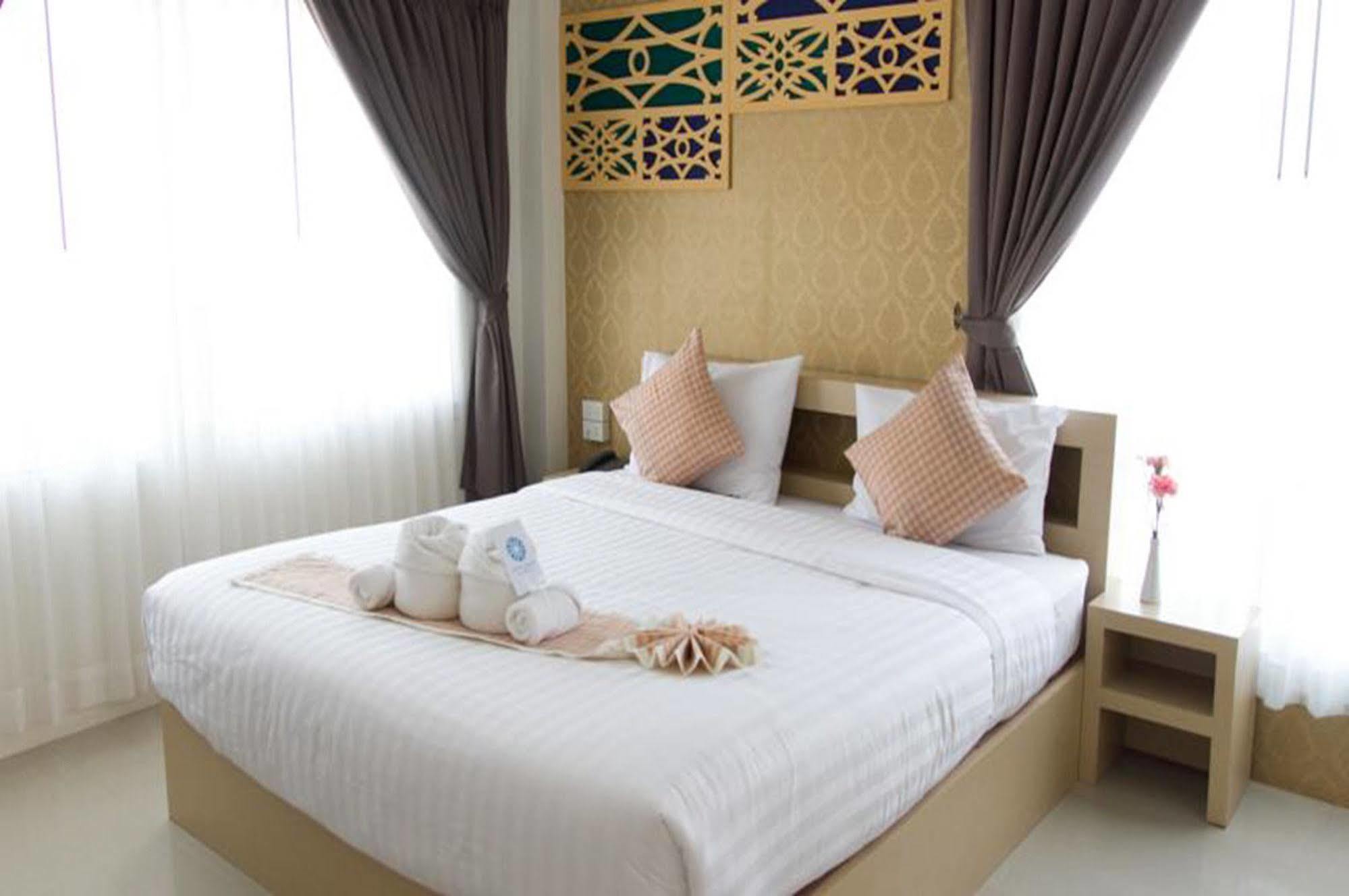 Crystal Nongkhai Hotel Nong Khai Esterno foto