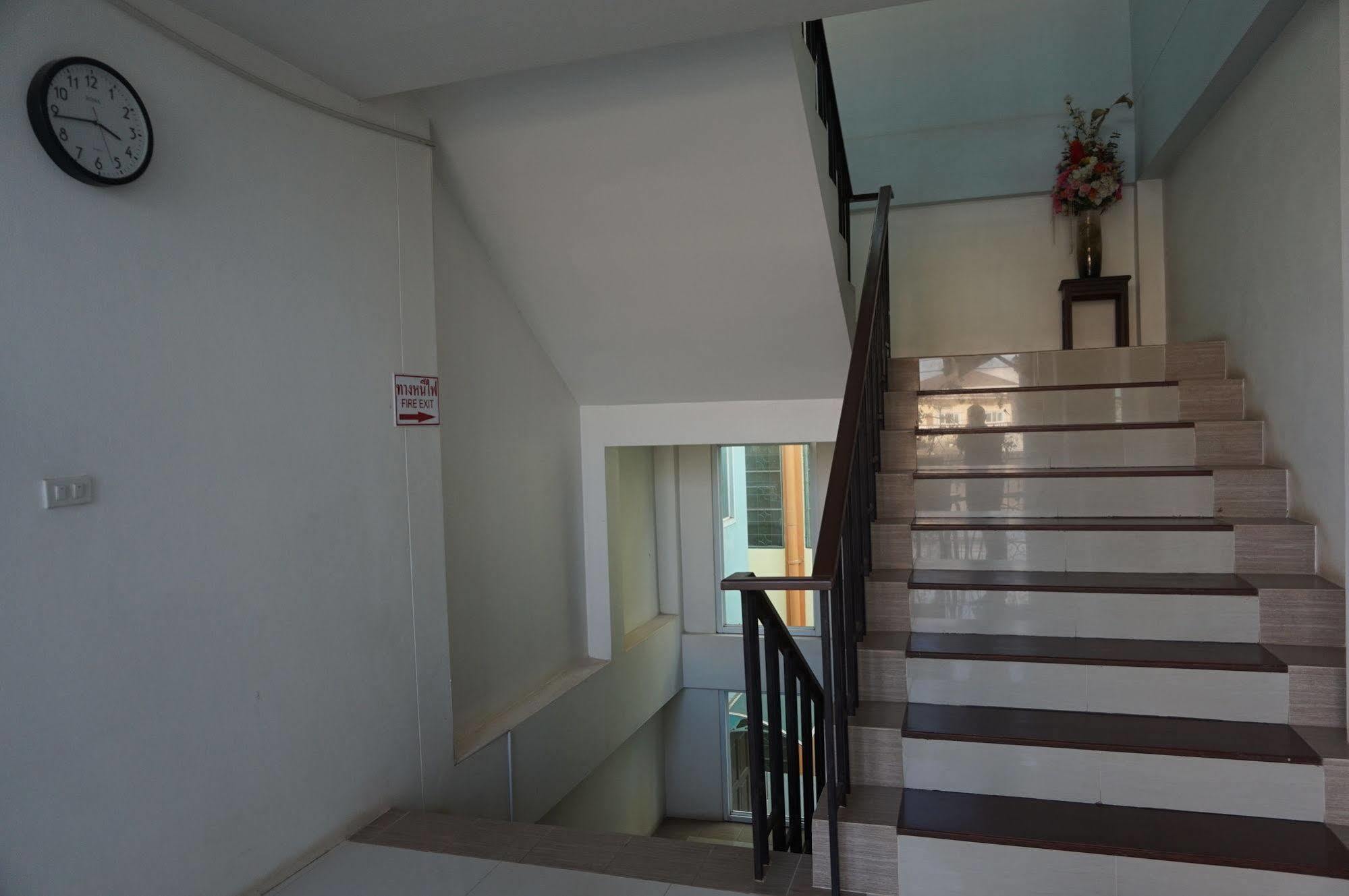 Crystal Nongkhai Hotel Nong Khai Esterno foto